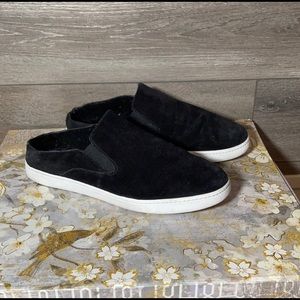 Vince Slip on 9.5 black